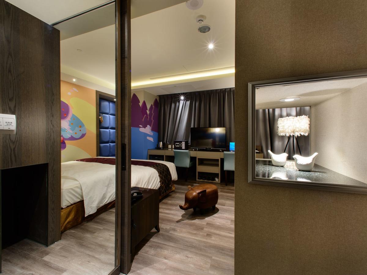 Stay Hotel - Taichung Zhongqing Luaran gambar